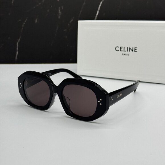 NEW CELINE CL40319F 01Y BLACK GRAY WOMEN SUNGLASSES CELINE - Picture 1 of 10